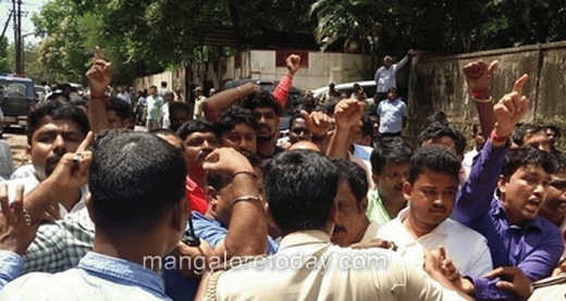 lathi 